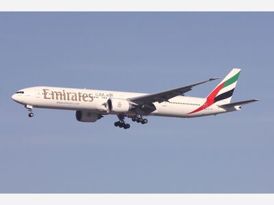 Emirates Suspends DFW, Others, Due to 5G Concerns